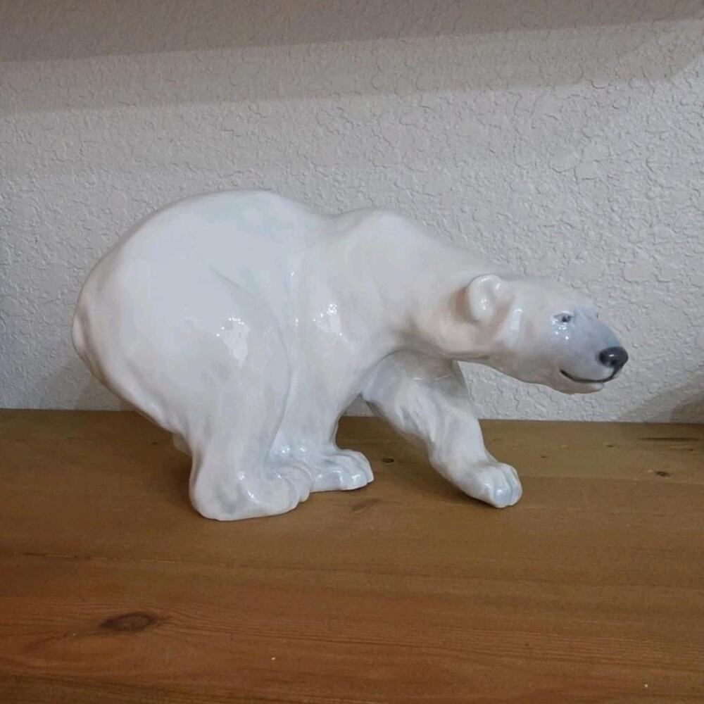 Royal copenhagen 1137 porcelain polar